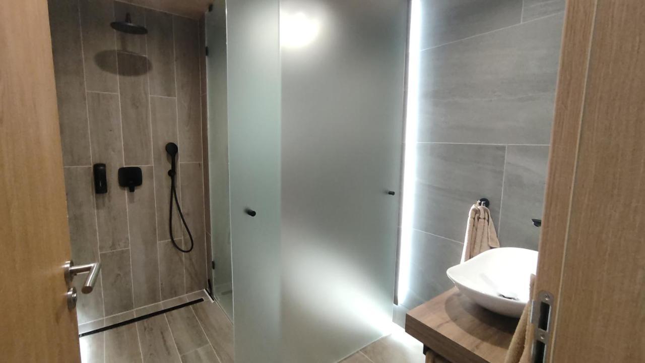 Apartman S Vyhladom Na Stity Ovruc 312 Strbske Pleso Exterior photo