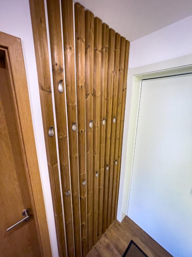 Apartman S Vyhladom Na Stity Ovruc 312 Strbske Pleso Exterior photo